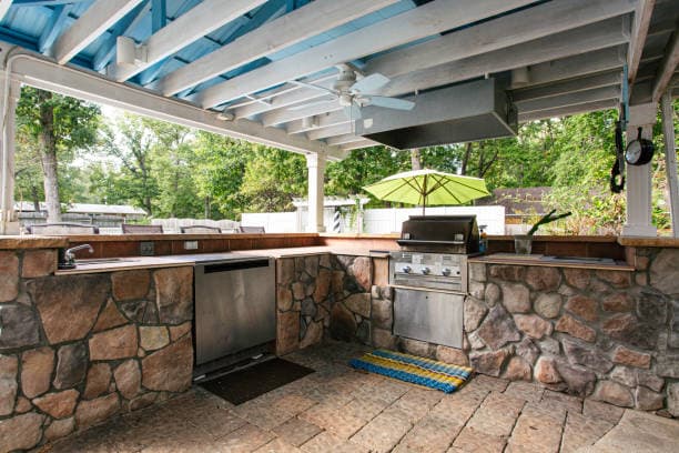 Outdoor Kitchens